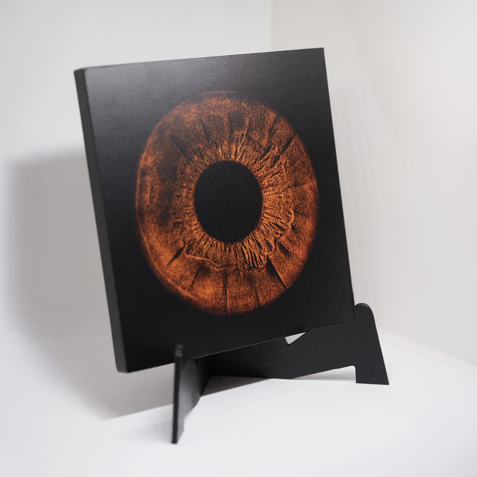 Formatos mini de retablo y acrílico personalizados con iris